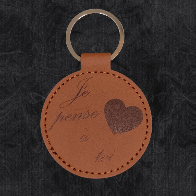 Porte-Clé Personnalisable en Simili Cuir - Gravure Laser | Cadeau Unique Porte-Clé Personnalisable en Simili Cuir - Gravure Laser | Cadeau Unique